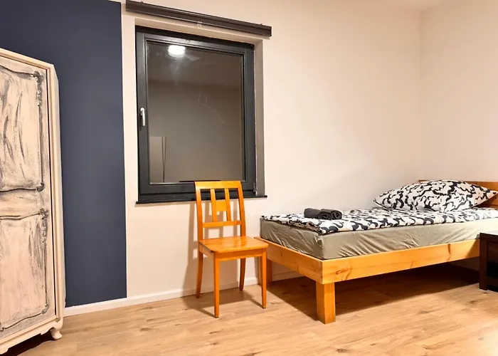 Premium * Hiddenhausen